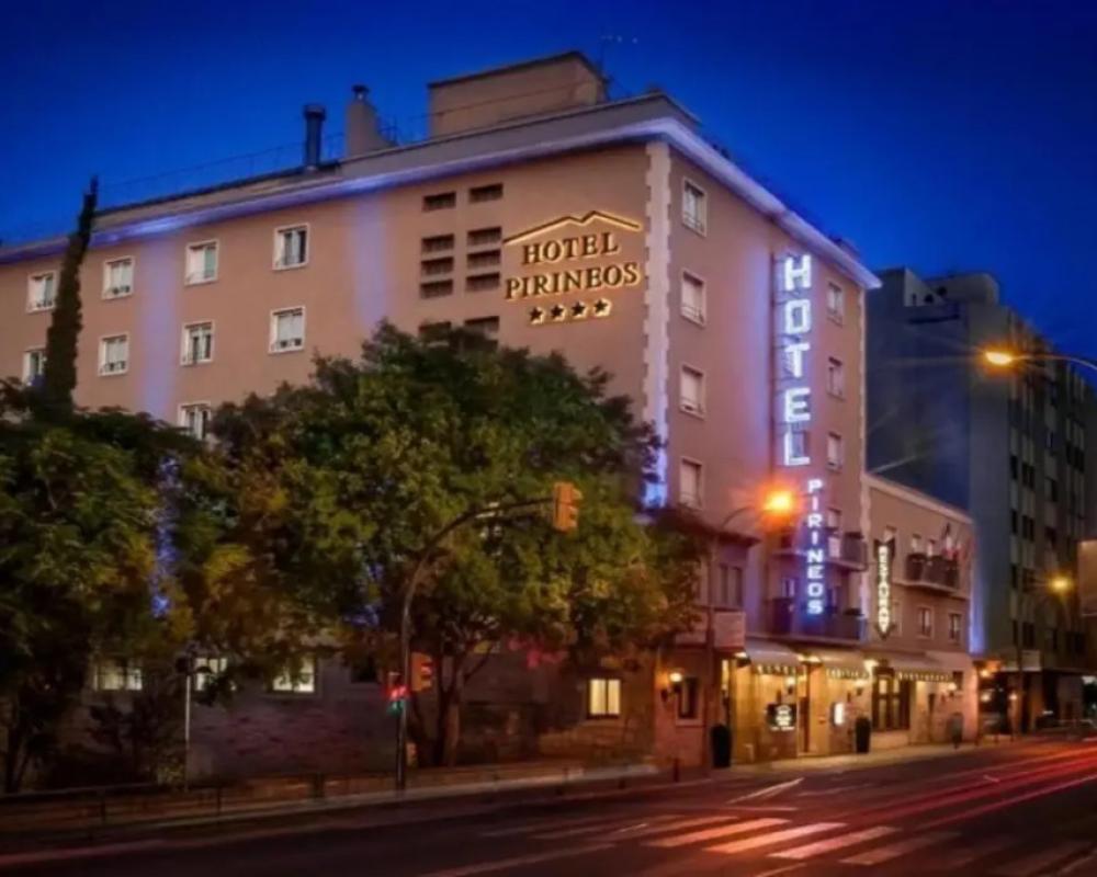 Hotel Pirineo Figueres by Pierre and Vacances