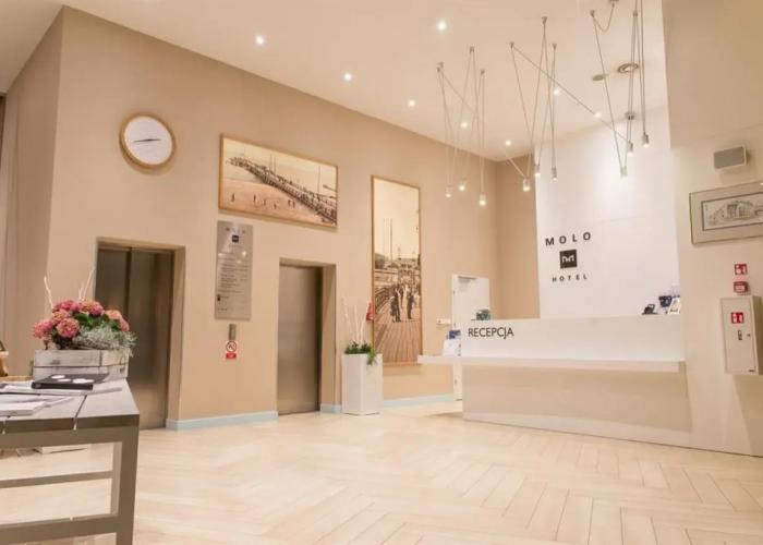 Molo Hotel