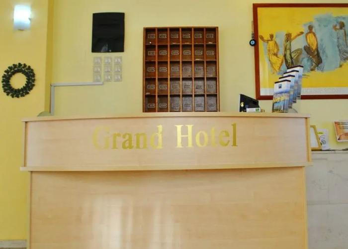Grand Hotel Loutraki