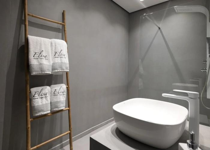 Elisa Seaside Luxury Suite Private hot Tub, Beach