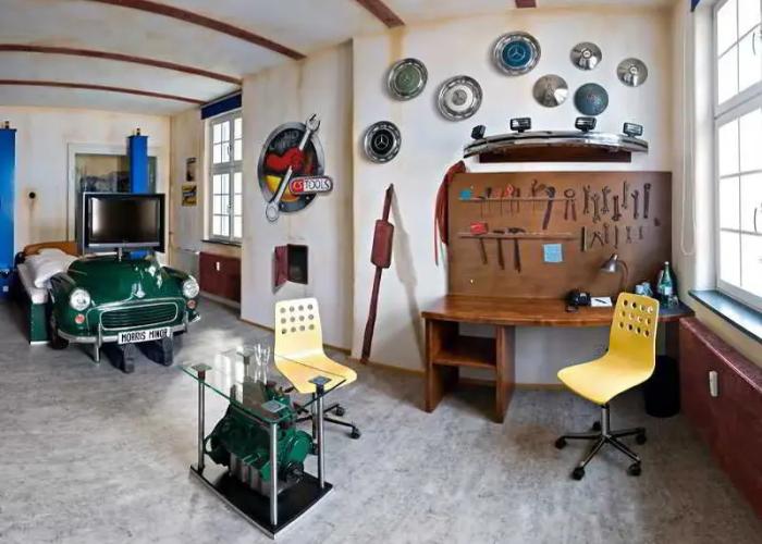V8 Hotel Classic Motorworld Region Stuttgart