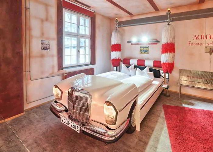 V8 Hotel Classic Motorworld Region Stuttgart