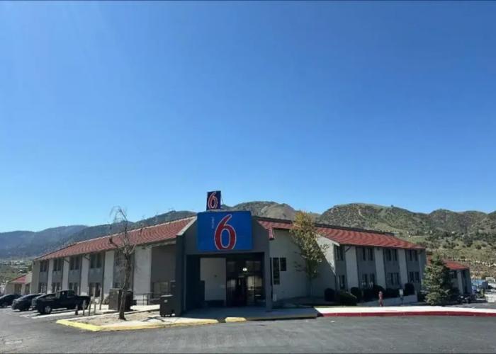 Motel 6 Lebec, CA
