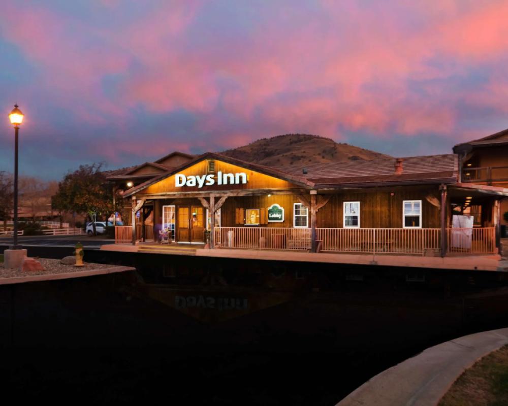 Days Inn by Wyndham Lebec