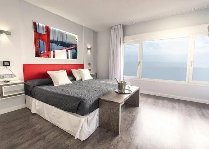 Aparthotel First Flatotel International