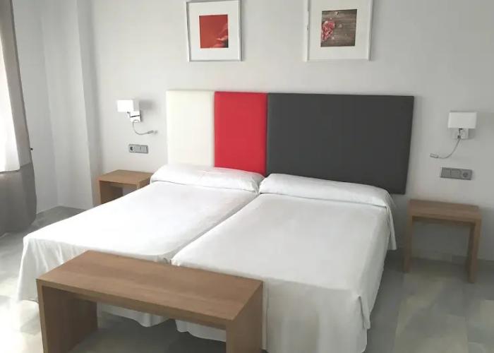 Aparthotel First Flatotel International