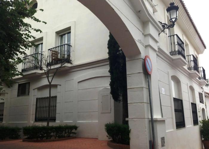 Apartamentos La Fonda