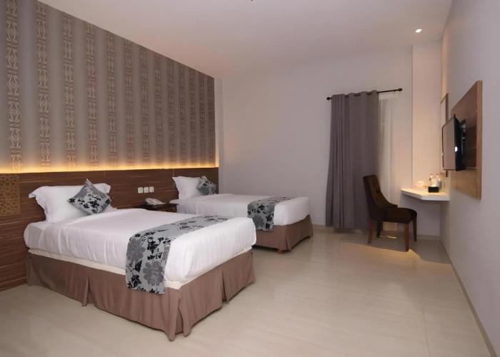 Grand Amira Hotel