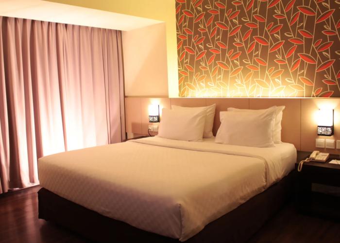Solo Paragon Hotel & Residences