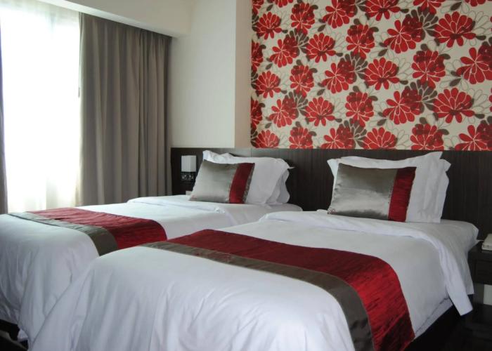 Solo Paragon Hotel & Residences