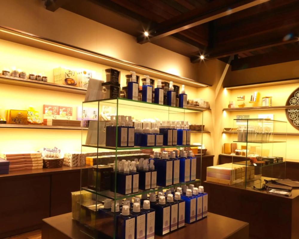 фото Niseko Konbu Onsen Tsuruga Besso Moku No Sho