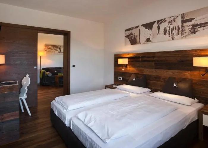 Ander Hotel