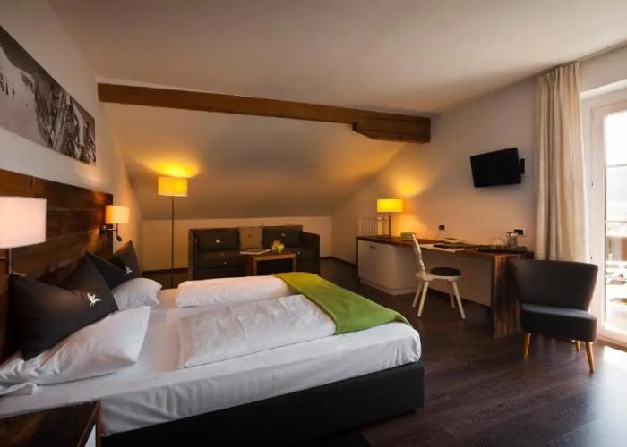 Ander Hotel