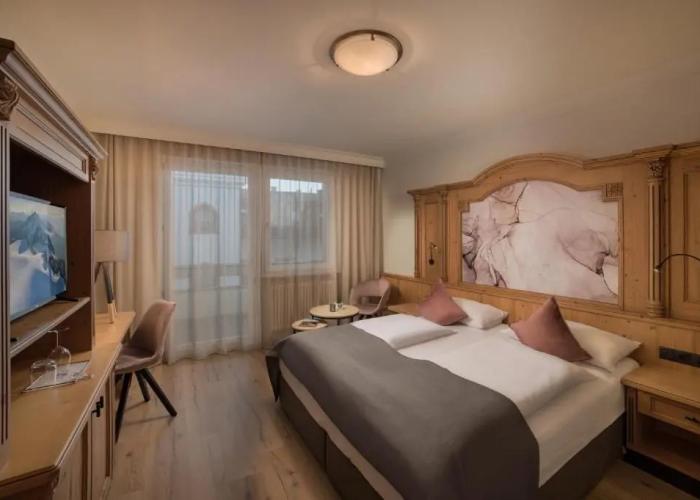 Hotel Montis — Schönblick