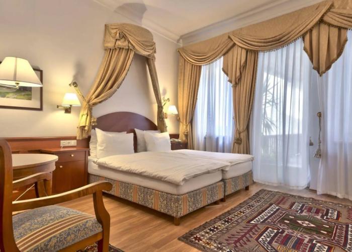 Hotel Corso Am Graben