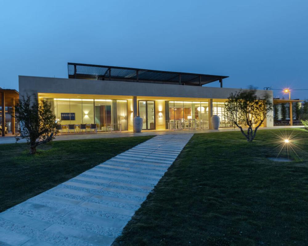 White Shell Beach Villas