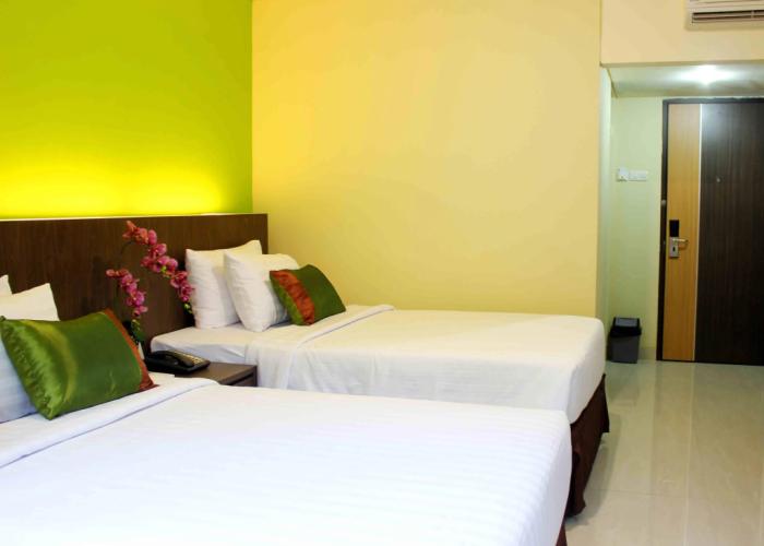 Bali de Anyer Hotel & Restaurant