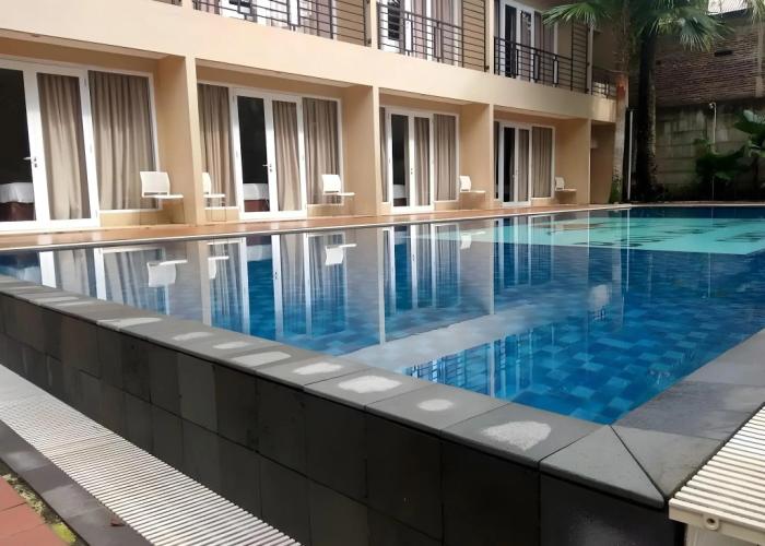 Bali de Anyer Hotel & Restaurant