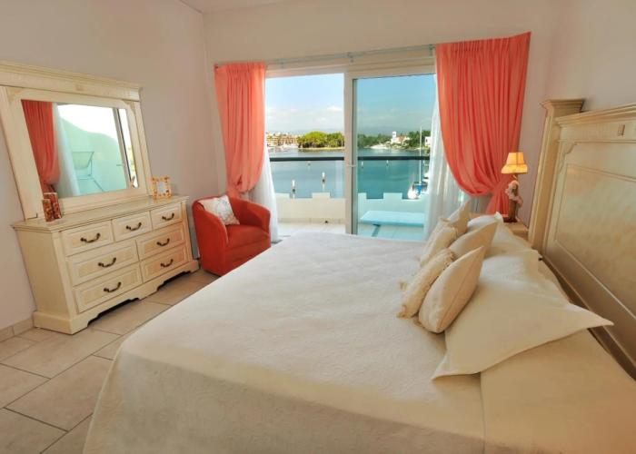 Marina Banderas Suites