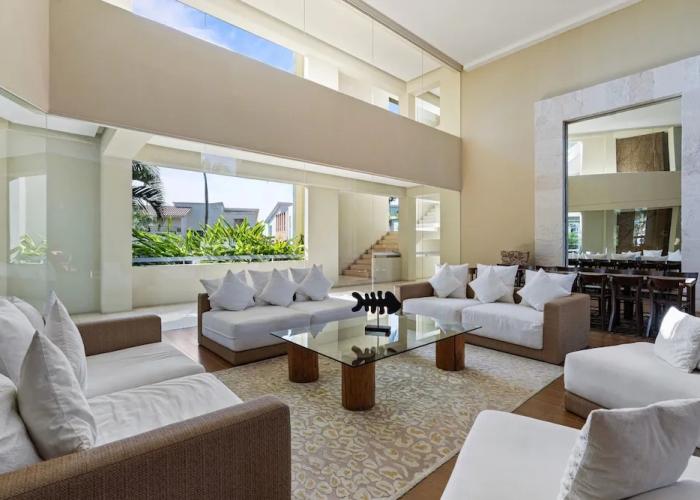 Tranquil Peninsula Golf 3BR Retreat