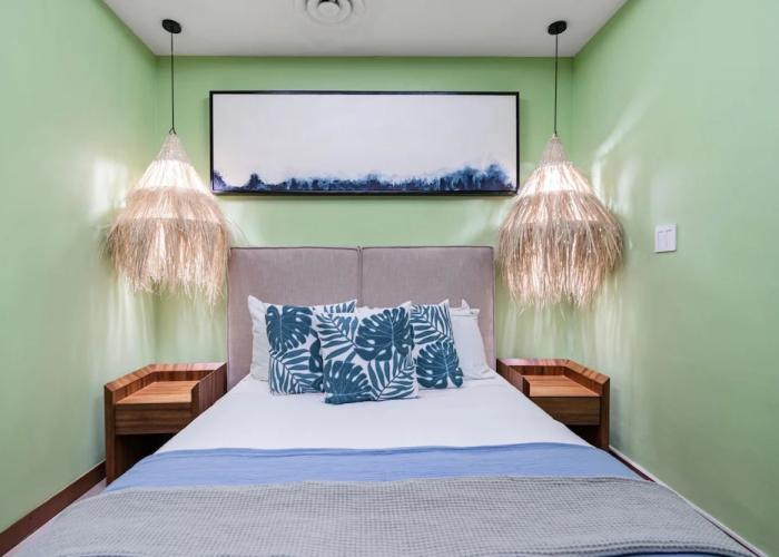 Tranquil Peninsula Golf 3BR Retreat
