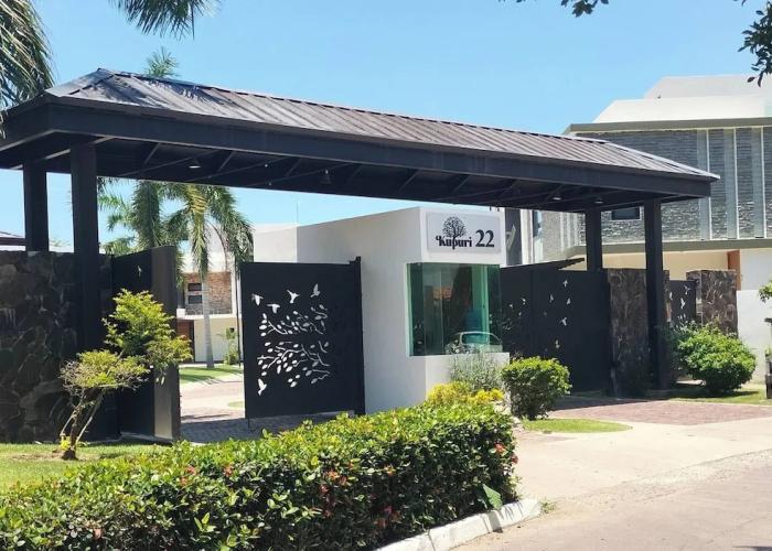 Elegant big House Nvo Vta
