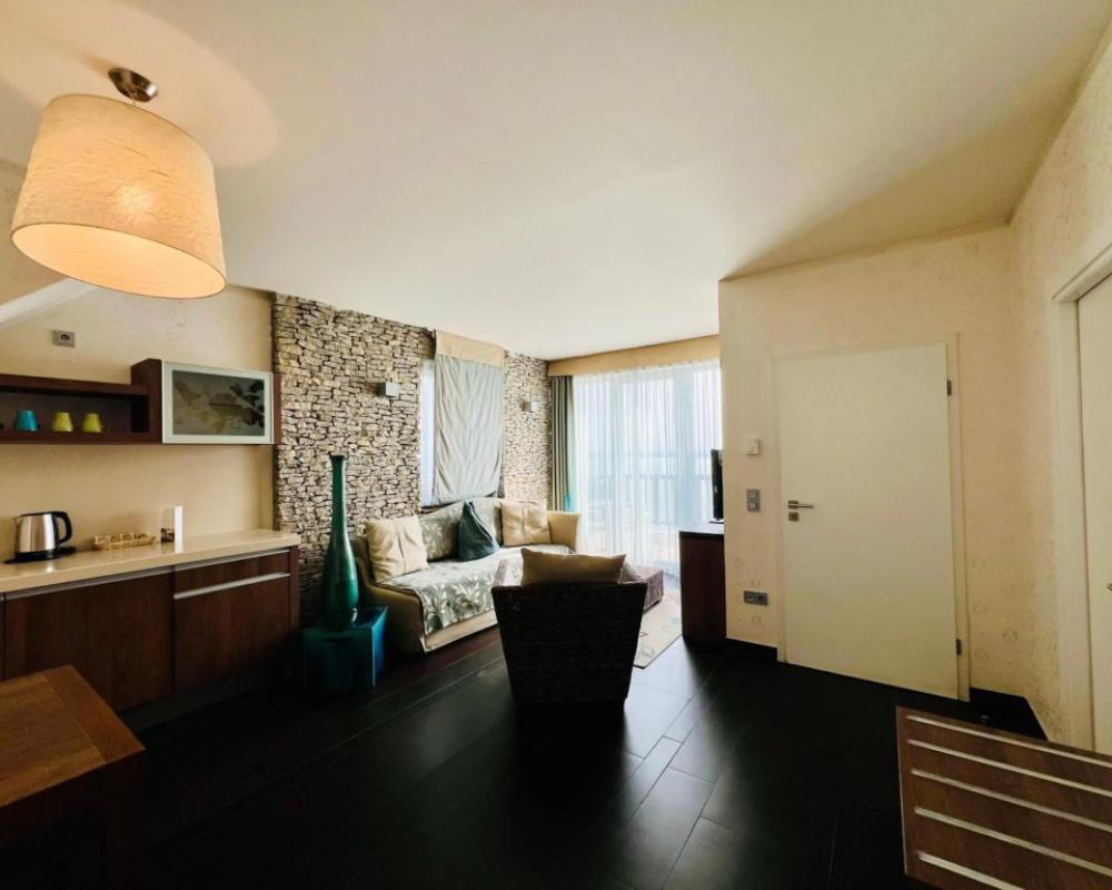 Echo Residence All Suite Hotel