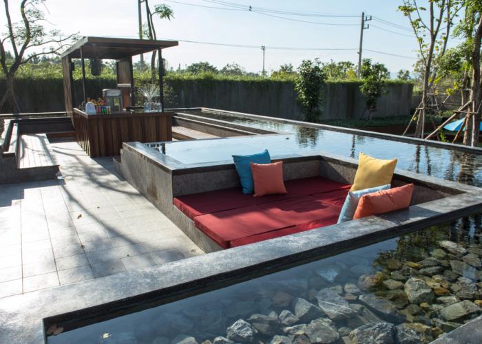 North Hill City Resort Hotel