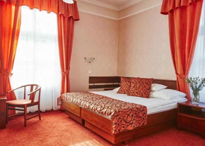 Astoria Hotel