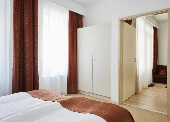 Astoria Hotel
