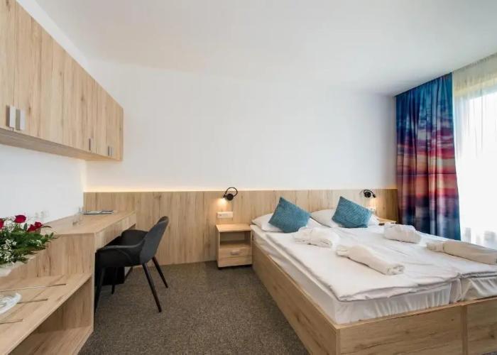 Akadémia Hotel