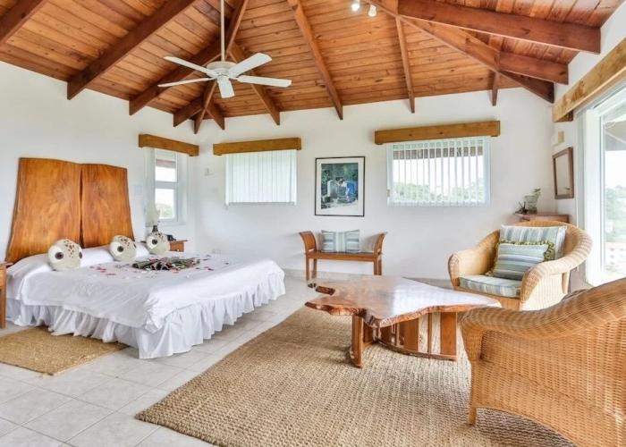 Hilltop 1-bed Villa With Great Views Out To Sea - Villa Cadasse 1 Bedroom Villa by RedAwning
