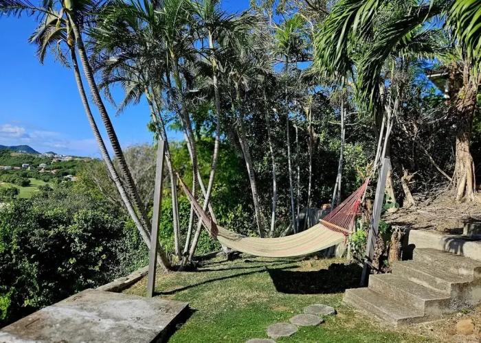 Charming Cottage Located In Cap Estate - Orchid Cottage 1 Bedroom Home by RedAwning