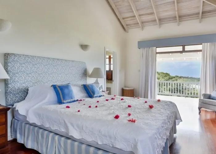 Tamarind Villa - Sprawling 7 bedroom villa 7 Villa by RedAwning