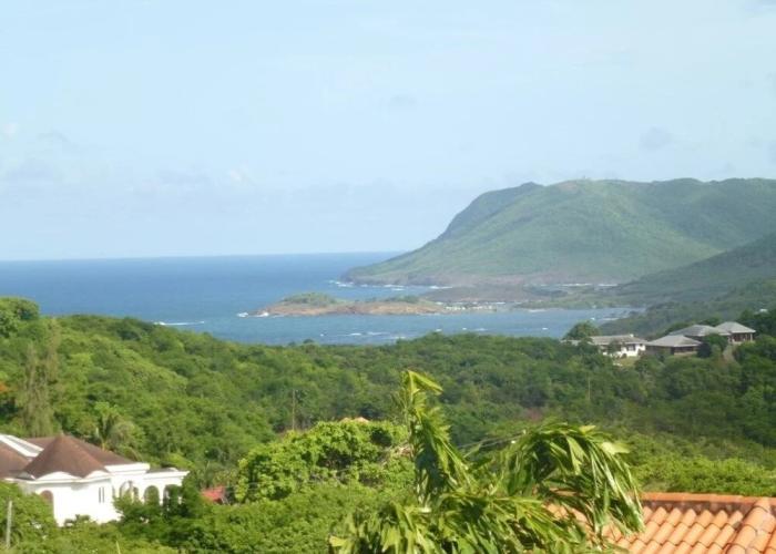 Beautiful 5-bed Villa With Views And Pool - Decaj 5 Bedroom Villa by RedAwning