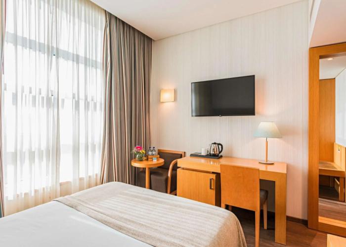 Mercure Lisboa Almada