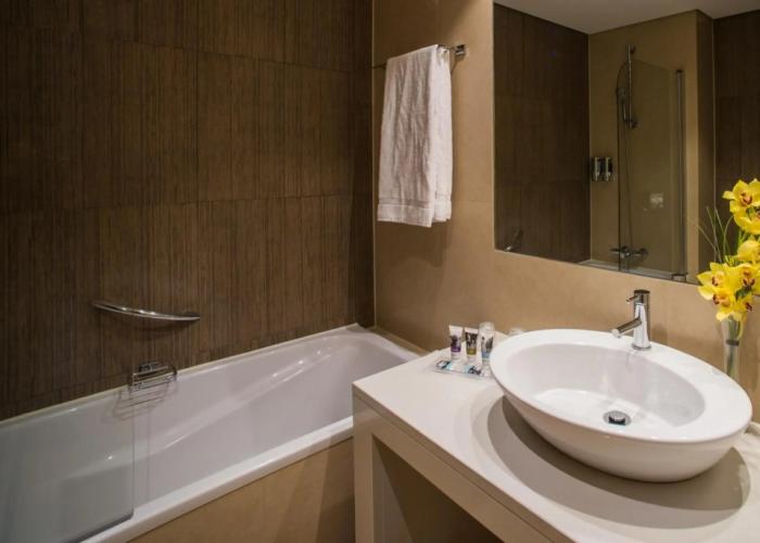 Mercure Lisboa Almada