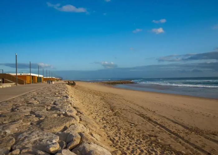 Hotel WOT Costa da Caparica