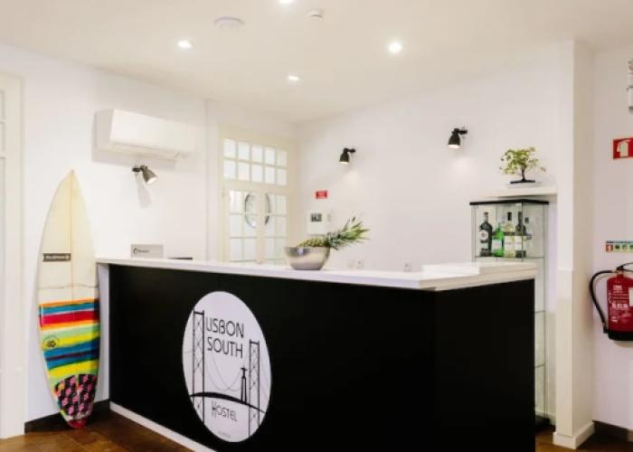 Lisbon South Hostel