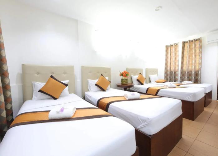 Loreland Farm Resort