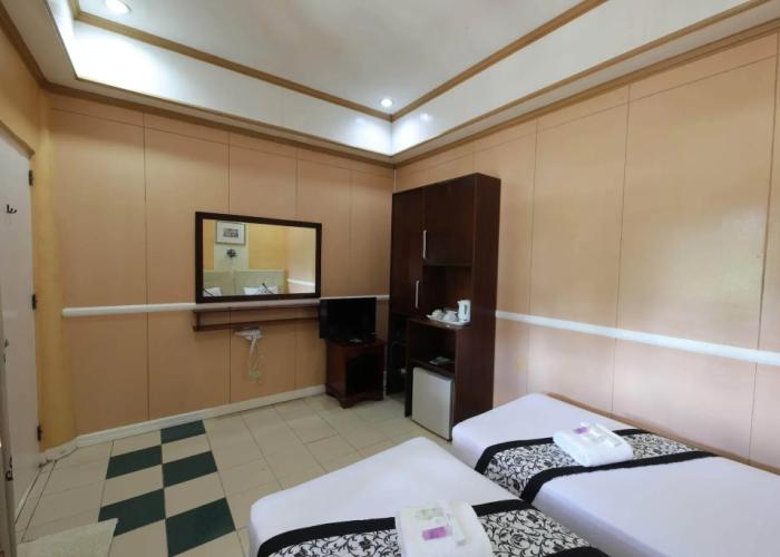 Loreland Farm Resort