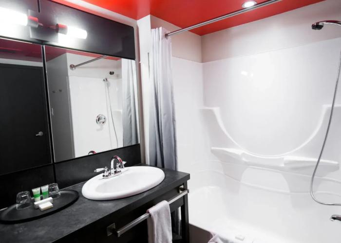 Grand Times Hotel Quebec City Airport