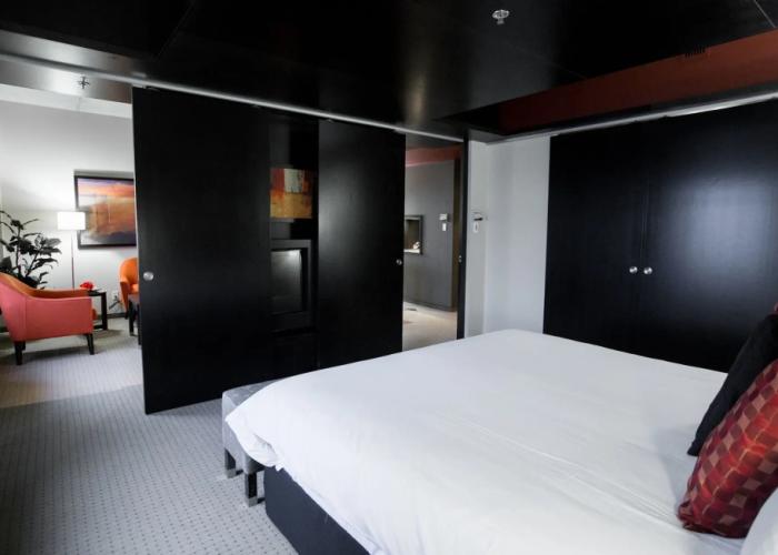 Grand Times Hotel Quebec City Airport