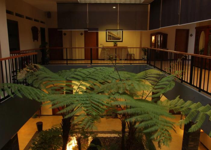 Hotel Sriti