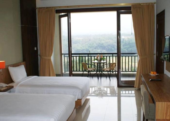 The Oxalis Regency Hotel Magelang