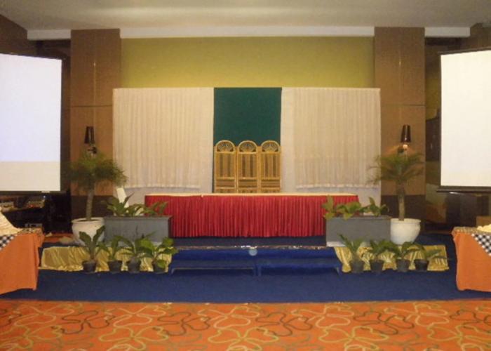 The Oxalis Regency Hotel Magelang