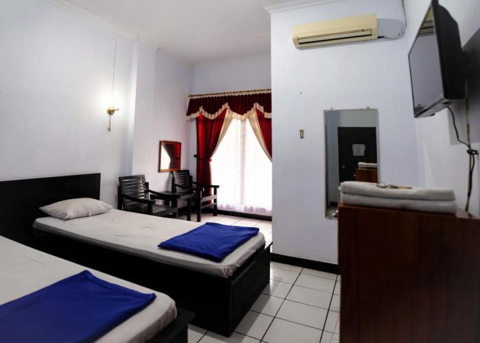 Hotel Wisata by ZUZU