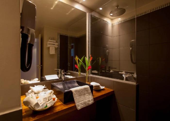 Zenitude Hotel Residences Le Salako