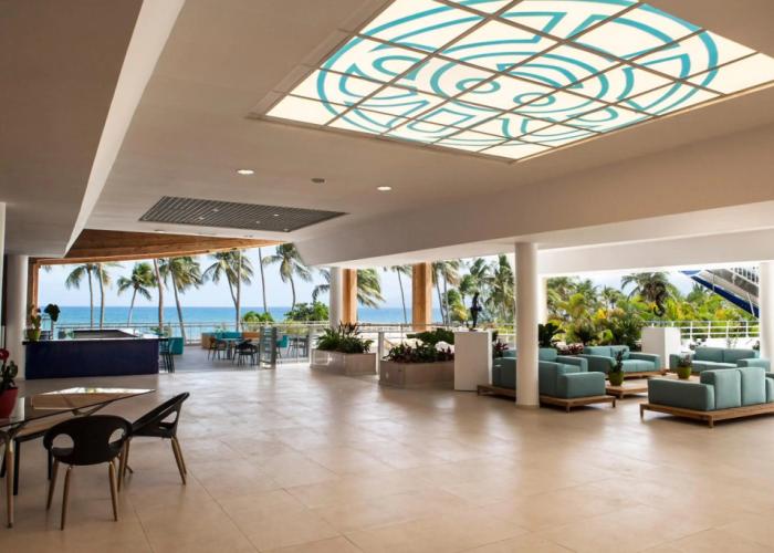 Hotel Arawak Beach Resort