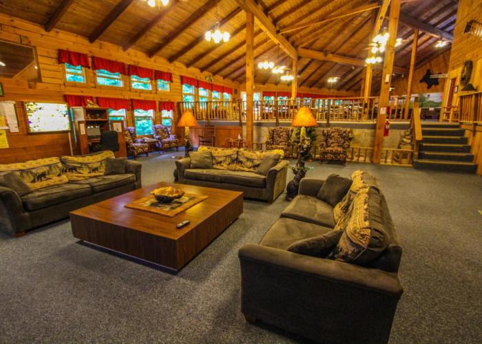 Smoketree Lodge by VRI Resort